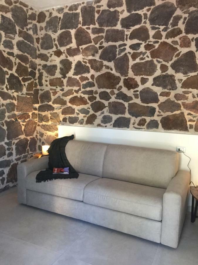 オロゼーイ Sa Domo De Mannoi Su Catreathuヴィラ エクステリア 写真